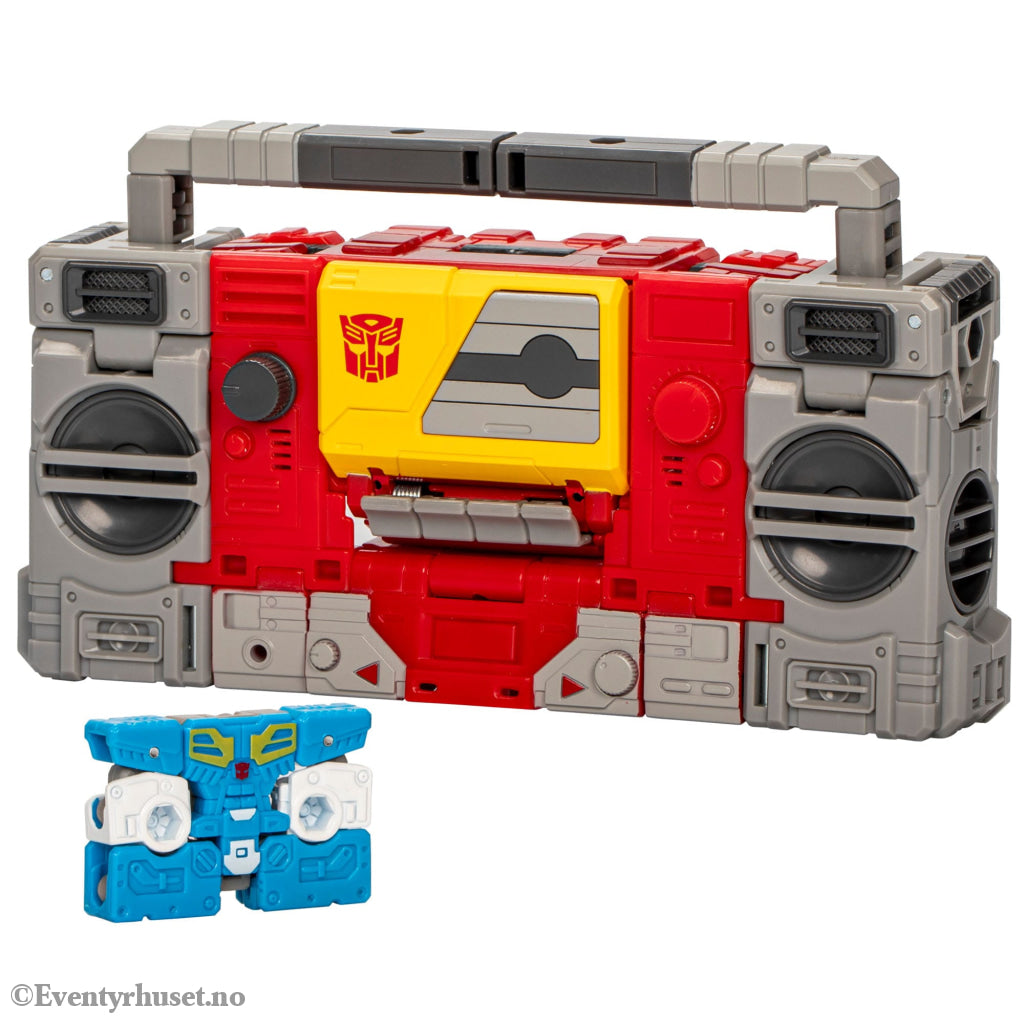 The Transformers: The Movie Generations Studio Series Voyager Class Action Figure Autobot Blaster & Eject 16 cm. Mint