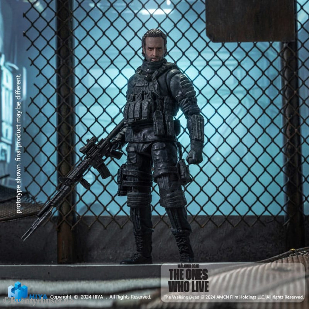 The Walking Dead: The Ones Who Lived Exquisite Mini Action Figure 1/18 Rick Grimes 11 cm Toys