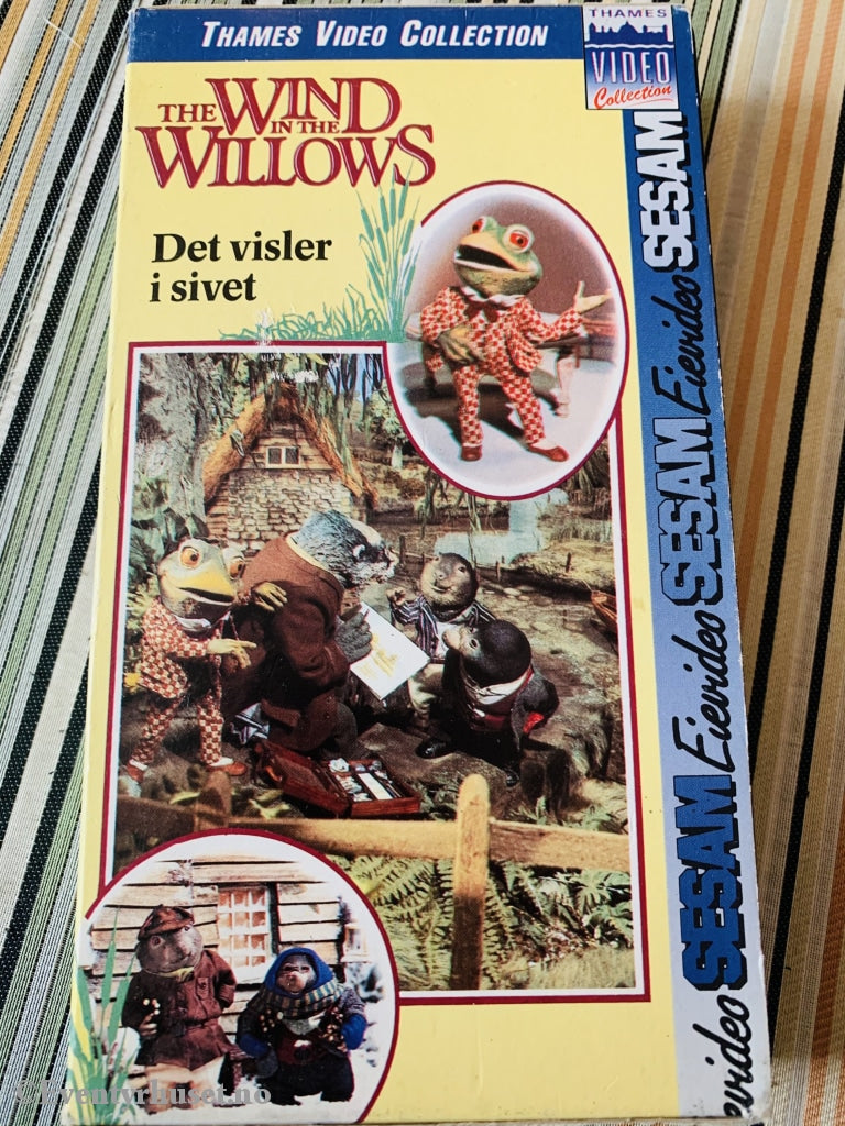 The Wind Of Willows (Det Visler I Sivet). Vhs Slipcase.