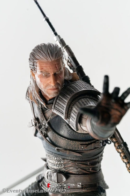 The Witcher 3: Wild Hunt Statue 1/6 Diorama Geralt vs Eredin 50 cm Collectibles