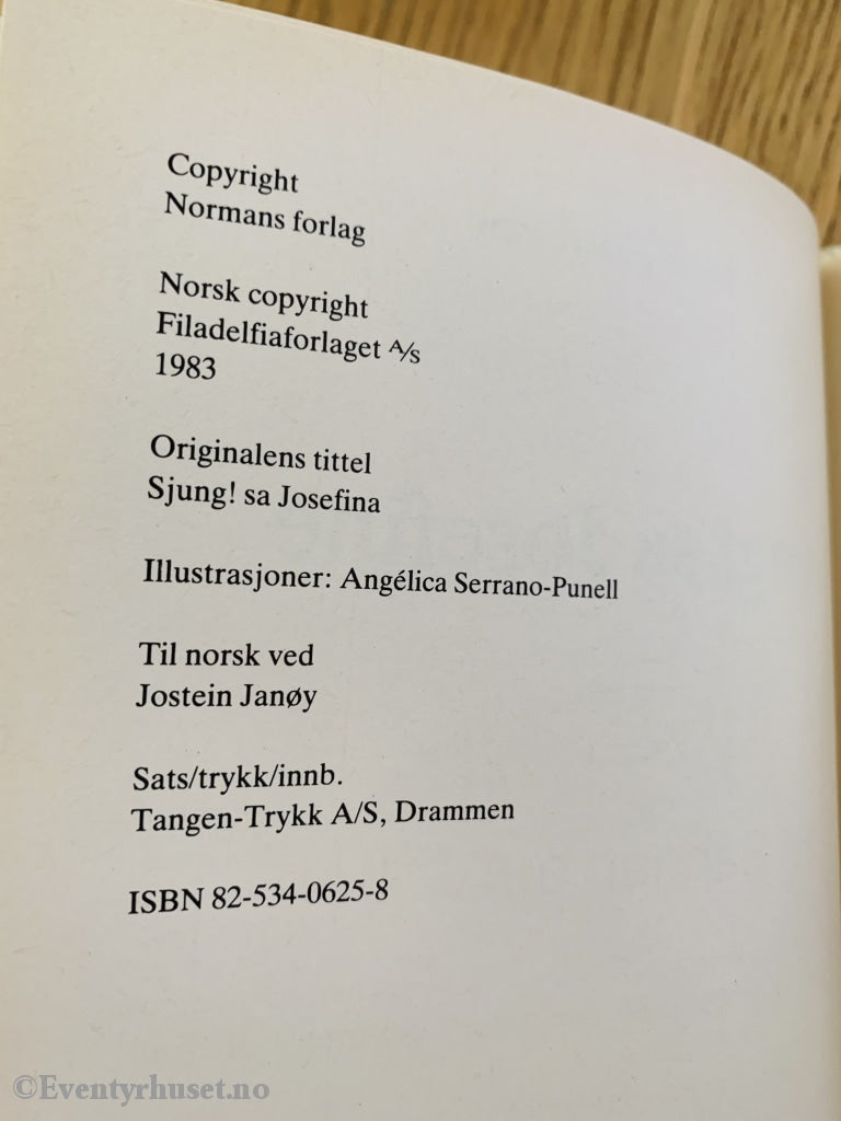 Thomas Söderhjelm. 1983. Syng Sa Josefine! Fortelling