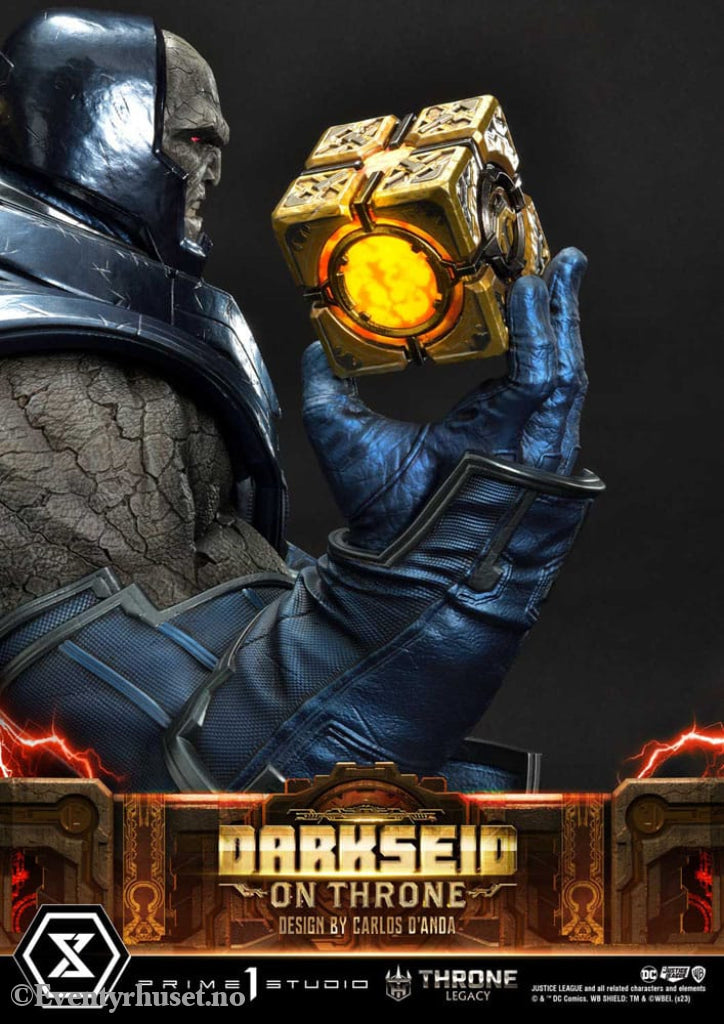 Throne Legacy Series Statue 1/4 Justice League (Comics) Darkseid on Throne Design by Carlos D’Anda Deluxe Bonus Version