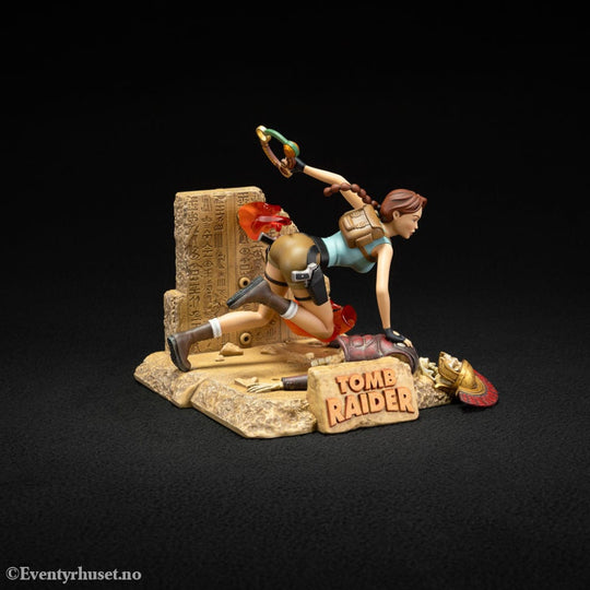 Tomb Raider 1996 PVC Statue Lara Croft Classic Era 17 cm Collectibles