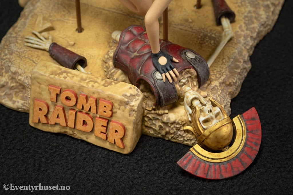 Tomb Raider 1996 PVC Statue Lara Croft Classic Era 17 cm Collectibles