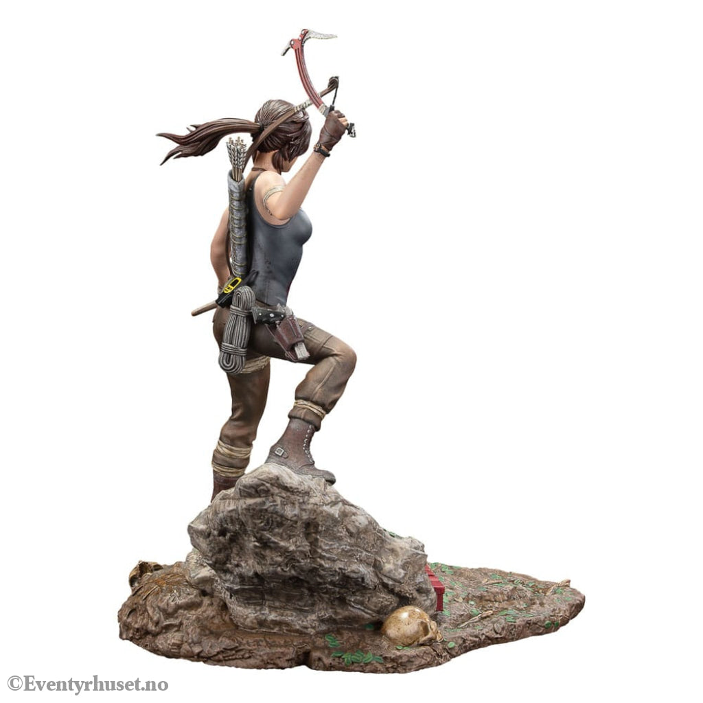 Tomb Raider PVC Statue Lara Croft Survivor Era 33 cm Collectibles