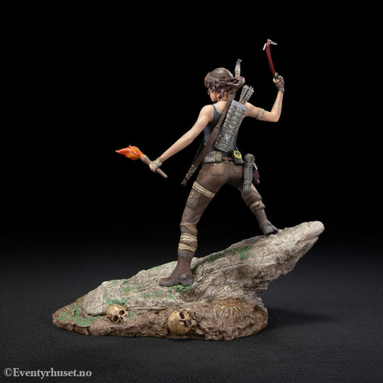 Tomb Raider PVC Statue Lara Croft Survivor Era 33 cm Collectibles