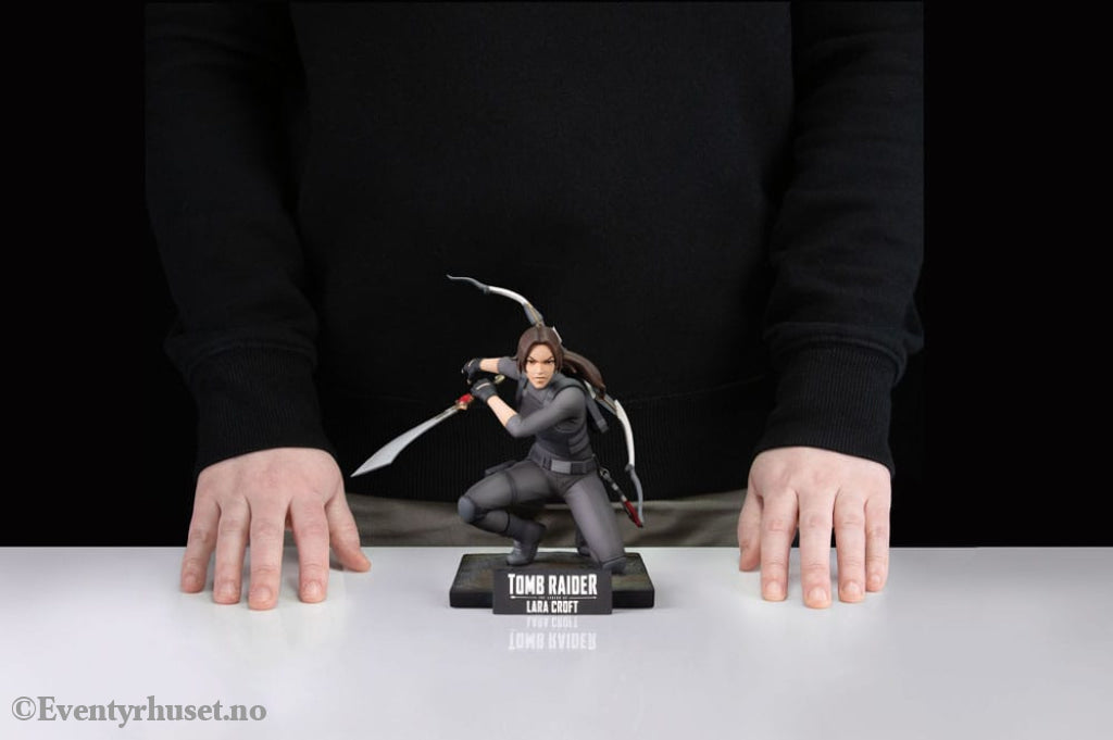 Tomb Raider PVC Statue The Legend of Lara Croft 19 cm Collectibles