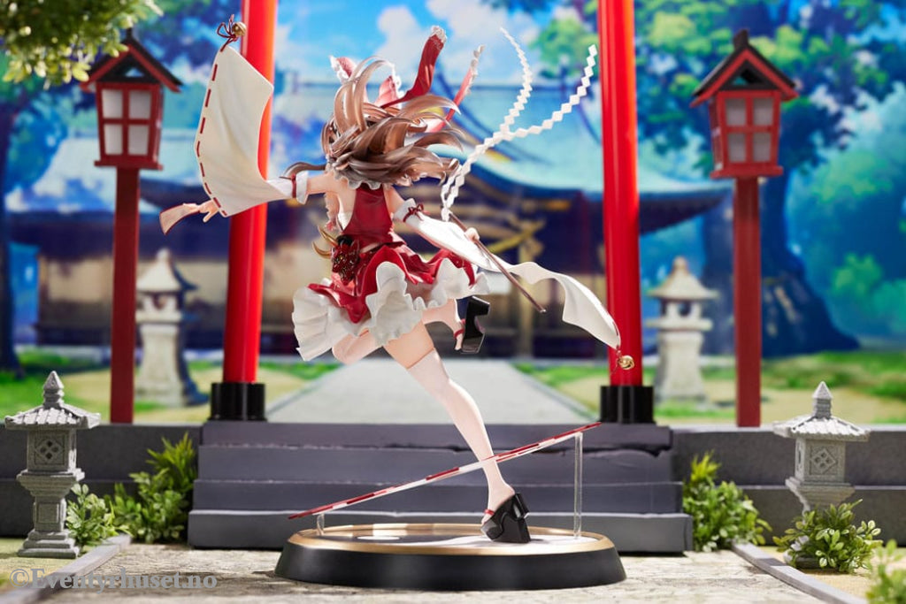 Touhou Project PVC Statue 1/6 Eternal Shrine Maiden Reimu Hakurei 30 cm Manga & Anime
