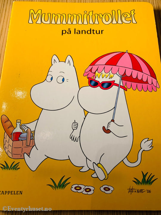 Tove Jansson. Mummitrollet På Landtur. Fortelling