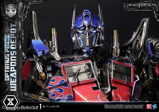 Transformers: Dark of the Moon (Film) Museum Masterline Statue Optimus Prime Weapons Depot 127 cm Collectibles