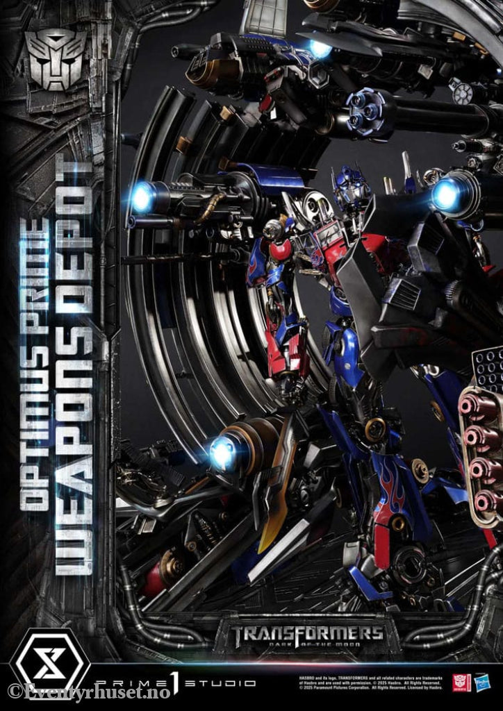 Transformers: Dark of the Moon (Film) Museum Masterline Statue Optimus Prime Weapons Depot 127 cm Collectibles