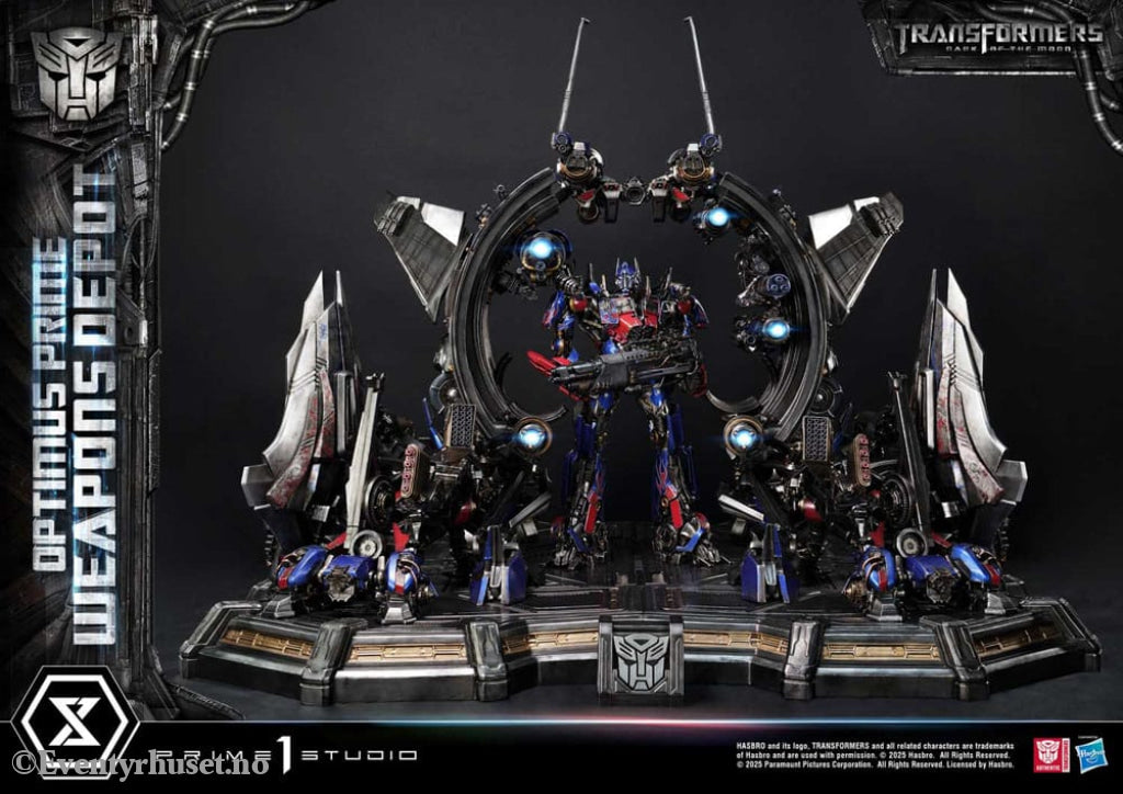 Transformers: Dark of the Moon (Film) Museum Masterline Statue Optimus Prime Weapons Depot 127 cm Collectibles