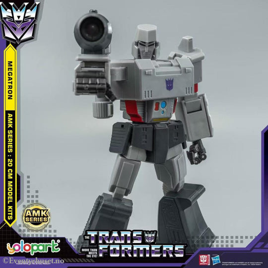 Transformers Generation One AMK Series Plastic Model Kit Megatron 20 cm Toys