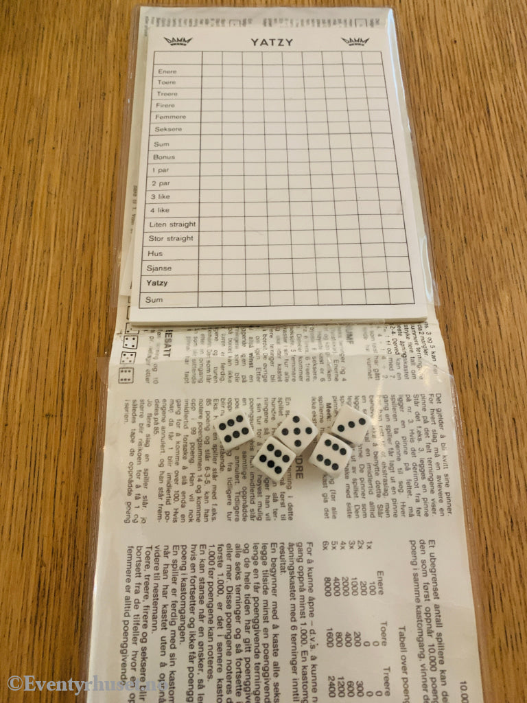 Trippel Yatzy og andre terningspill. Spill