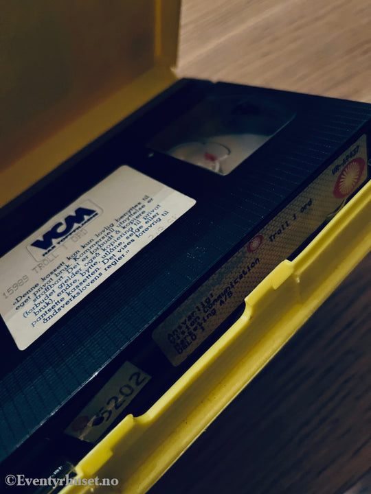 Troll I Ord. 1954/88. (Norske Klassikere). Vhs Big Box. Box