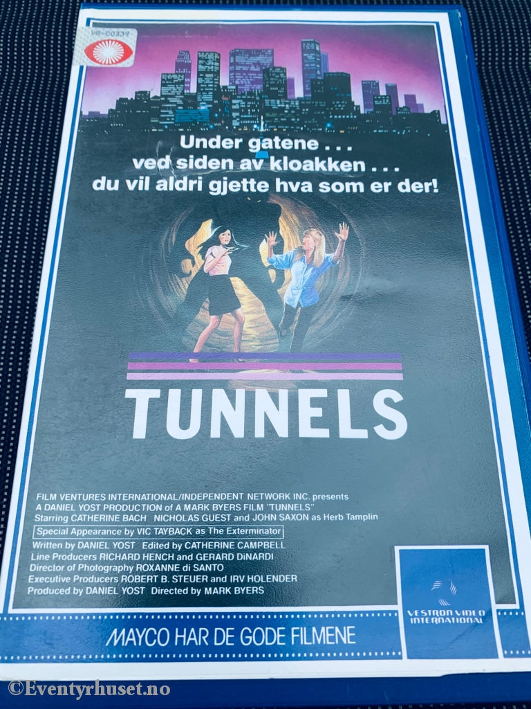 Tunnels. 1988. Vhs Big Box.