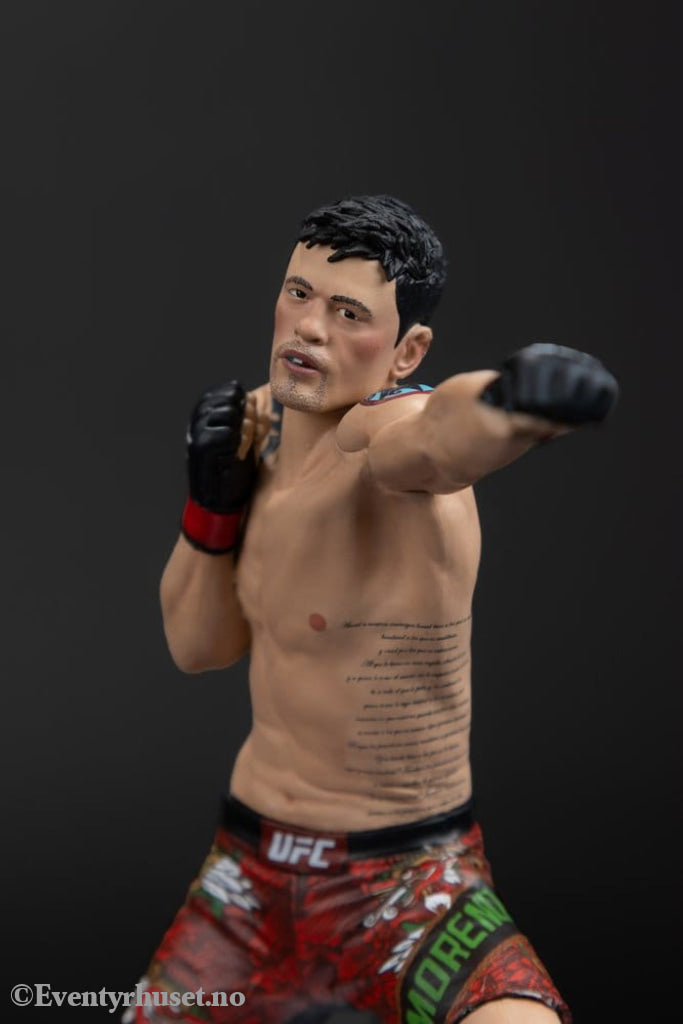 UFC Posed PVC Statue Brandon Moreno 16 cm Collectibles