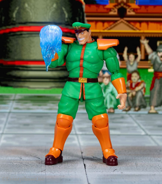 Ultra Street Fighter II: The Final Challengers Action Figure 1/12 M. Bison Deluxe 15 cm Toys