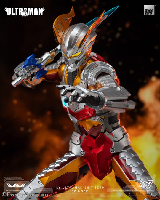 Ultraman FigZero Action Figure 1/6 Ultraman Suit Zero SC Mode 31 cm Manga & Anime