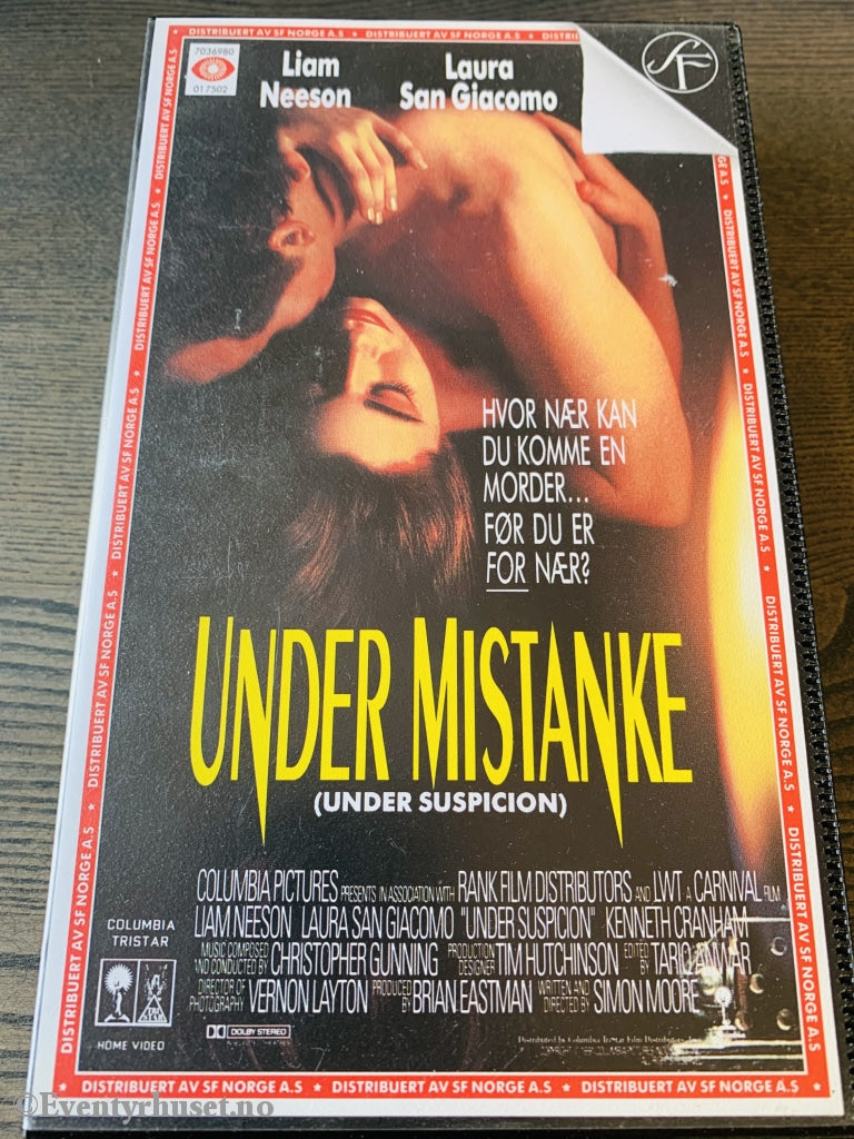 Under Mistanke. 1991. Vhs.