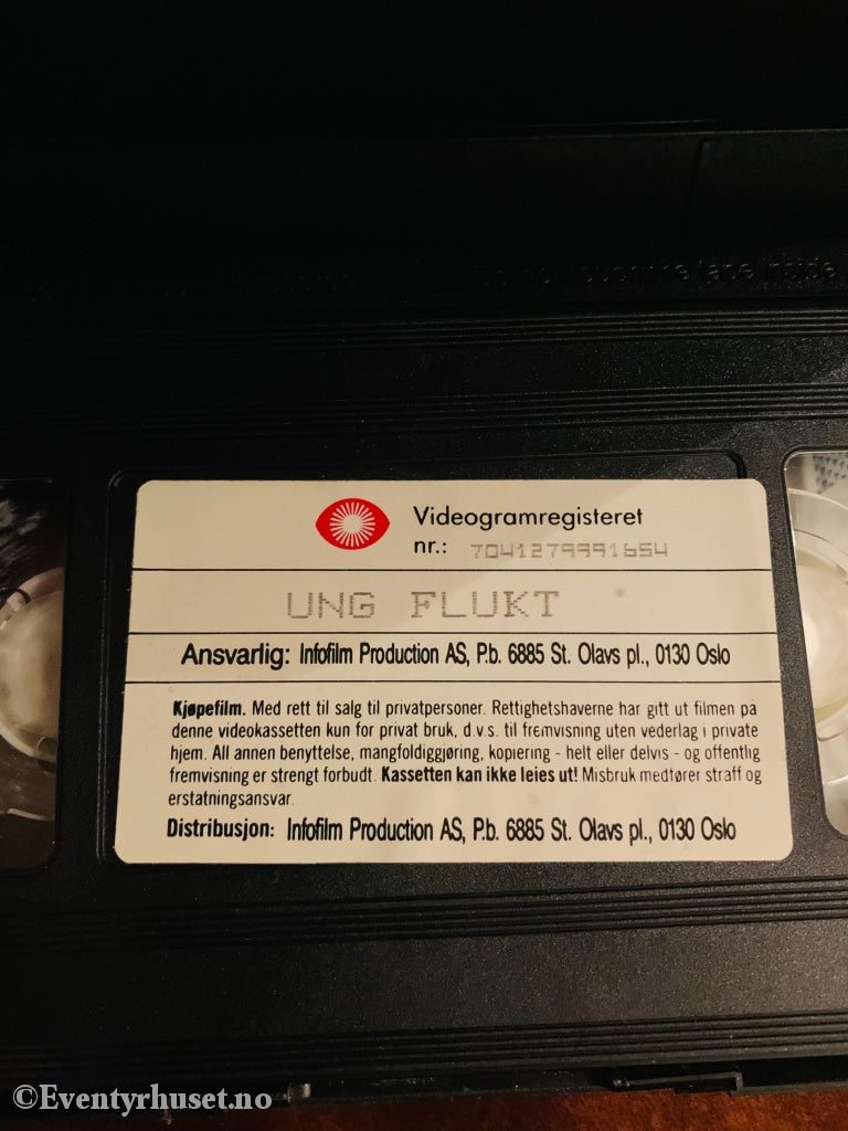 Ung Flukt (Norske Klassikere). 1959. Vhs. Vhs