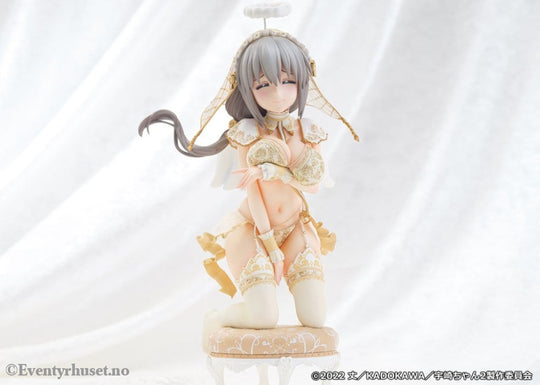 Uzaki-chan Wants to Hang Out! PVC Statue 1/7 Tsuki Uzaki Angel Ver. 19 cm Manga & Anime