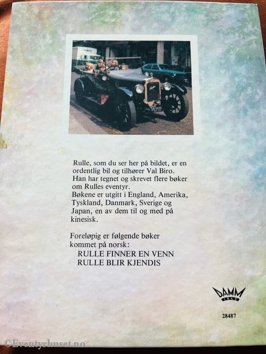 Val Biro. Rulle Finner En Venn. Fortelling