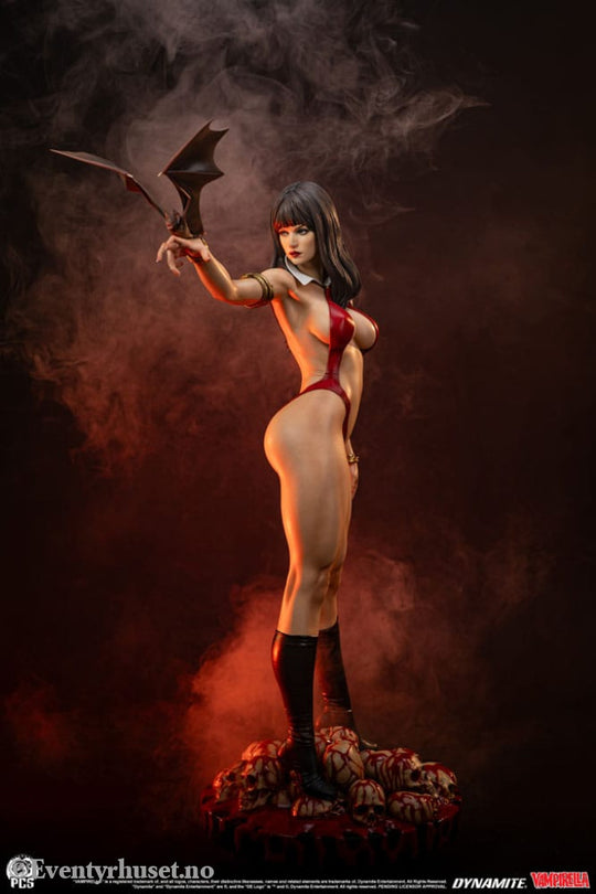 Vampirella Statue 1/2 Vampirella 112 cm Collectibles