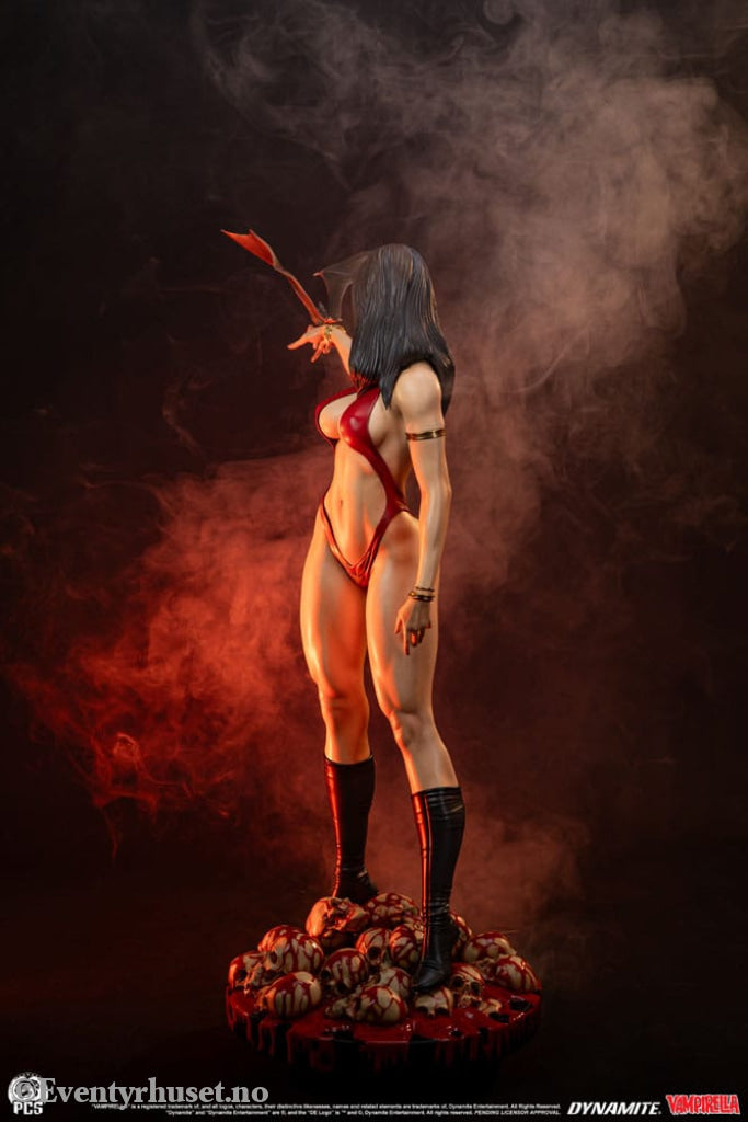 Vampirella Statue 1/2 Vampirella 112 cm Collectibles