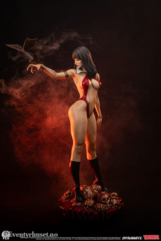 Vampirella Statue 1/2 Vampirella 112 cm Collectibles