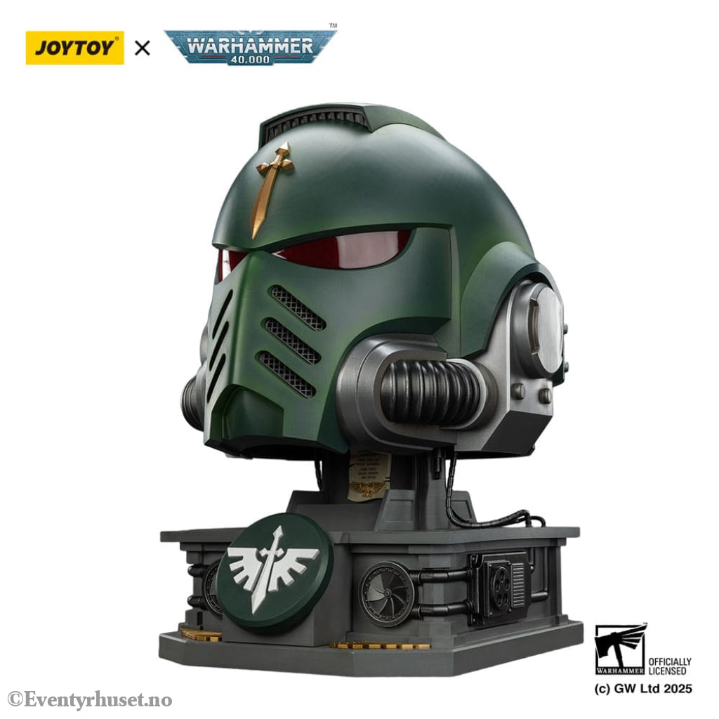 Warhammer 40,000: Dark Angels MkX Helmet & Display Stand 44 cm Collectibles