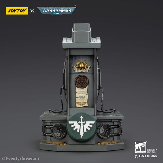Warhammer 40,000: Dark Angels MkX Helmet & Display Stand 44 cm Collectibles