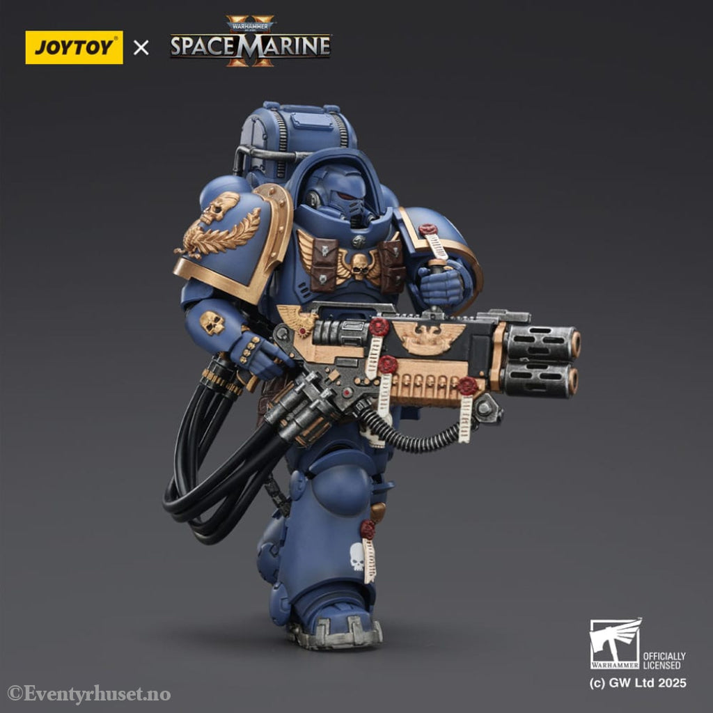 Warhammer 40,000: Space Marine 2 Action Figure Ultramarines Heavy Artificer Armor with Relic Multi-Melta 13 cm Toys