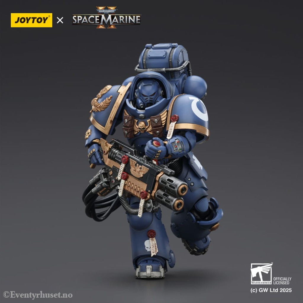 Warhammer 40,000: Space Marine 2 Action Figure Ultramarines Heavy Artificer Armor with Relic Multi-Melta 13 cm Toys
