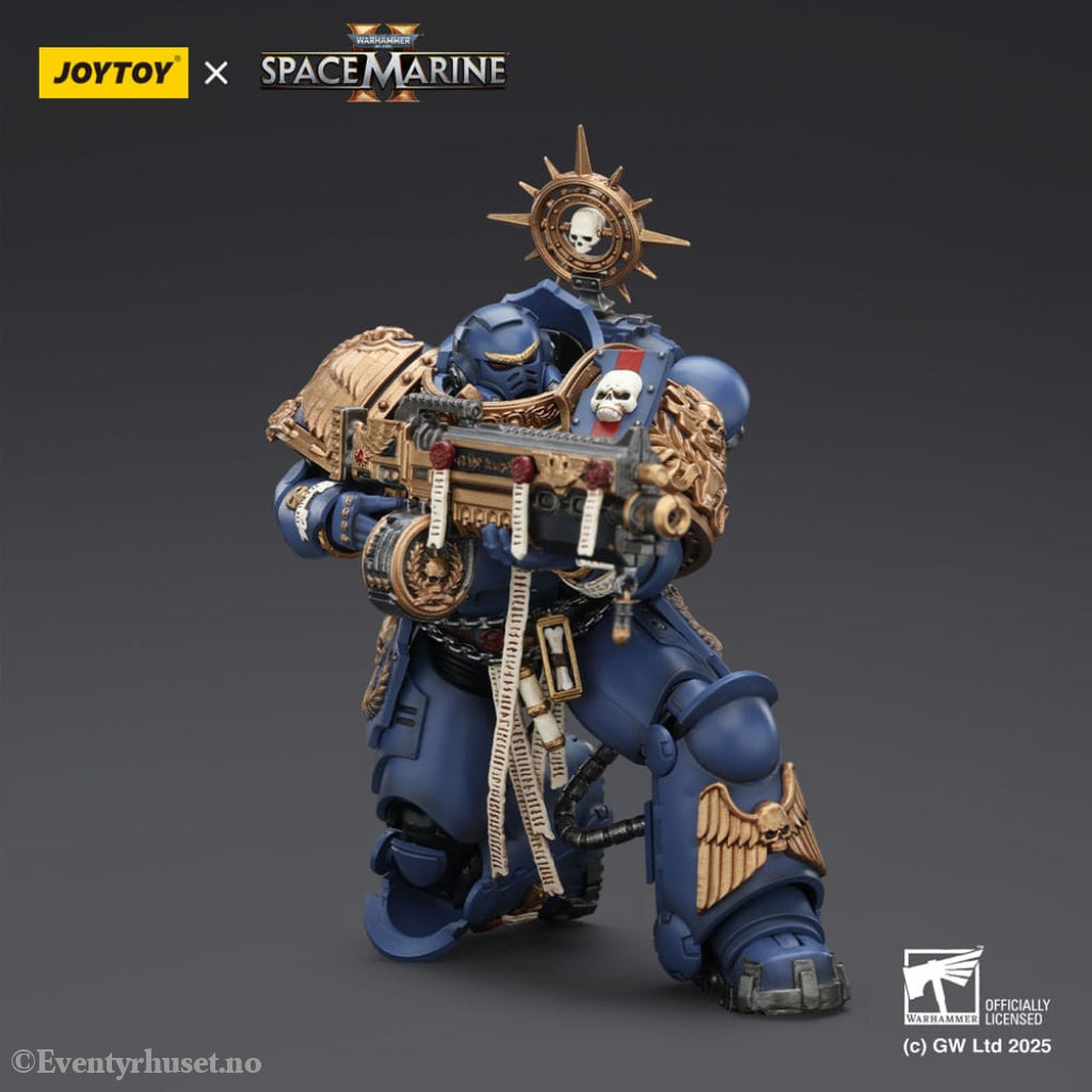 Warhammer 40,000: Space Marine 2 Action Figure Ultramarines Heavy Relic Primus Armor with Heavy Relic Bolt Rifle 13 cm