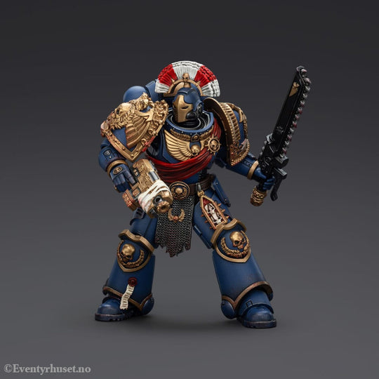 Warhammer 40,000: Space Marine 2 Action Figure Ultramarines Relic Secundus Armour 20 cm Toys