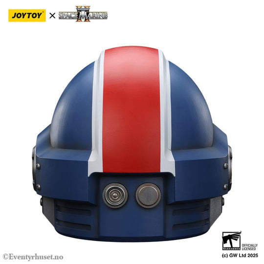 Warhammer 40,000: Space Marine 2 Replica Ultramarines Lieutenant Titus helmet 30 cm Collectibles