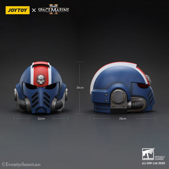 Warhammer 40,000: Space Marine 2 Replica Ultramarines Lieutenant Titus helmet 30 cm Collectibles