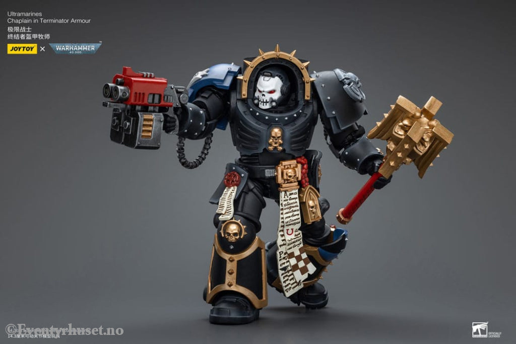 Warhammer 40k Action Figure 1/18 Ultramarines Chaplain in Terminator Armour 12 cm Toys