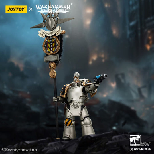 Warhammer The Horus Heresy Action Figure 1/18 lron Warriors Command Squad Chosen with Legion Standard 12 cm Toys