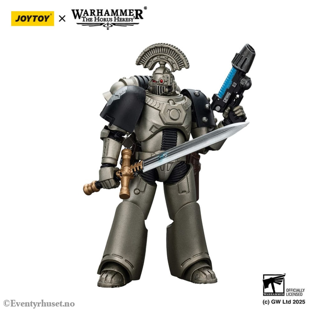 Warhammer The Horus Heresy Action Figure 1/18 lron Warriors MKVI Tactical Sergeant with Power Sword and Plasma Pistol