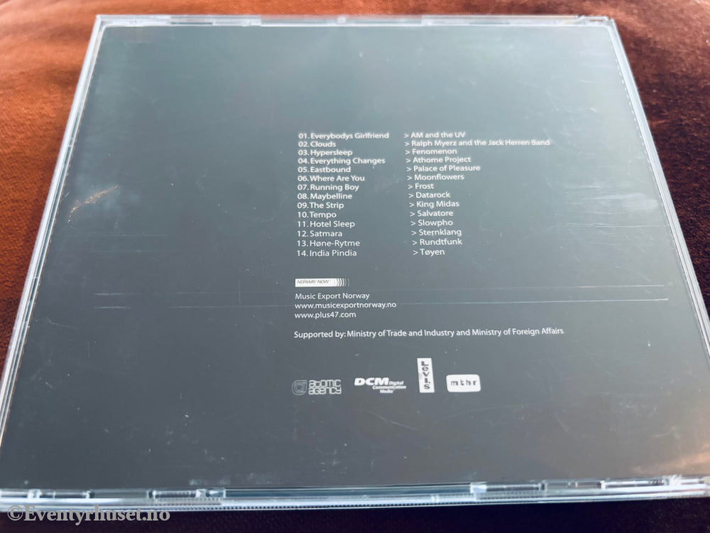 Way Out North. CD.