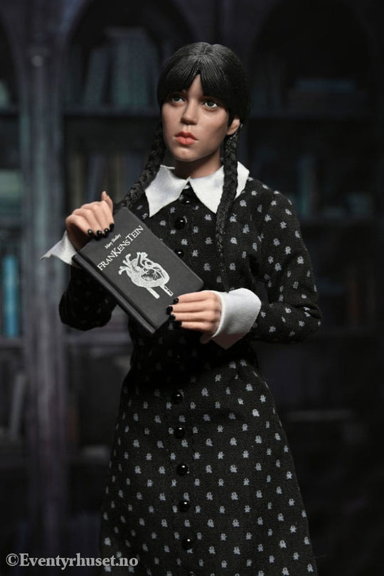 Wednesday Action Figure Wednesday (Classic Dress) 20 cm Toys