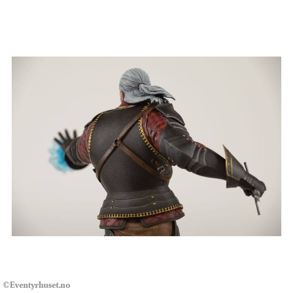 Witcher 3 Wild Hunt PVC Statue Geralt Toussaint Tourney Armor 20 cm Collectibles