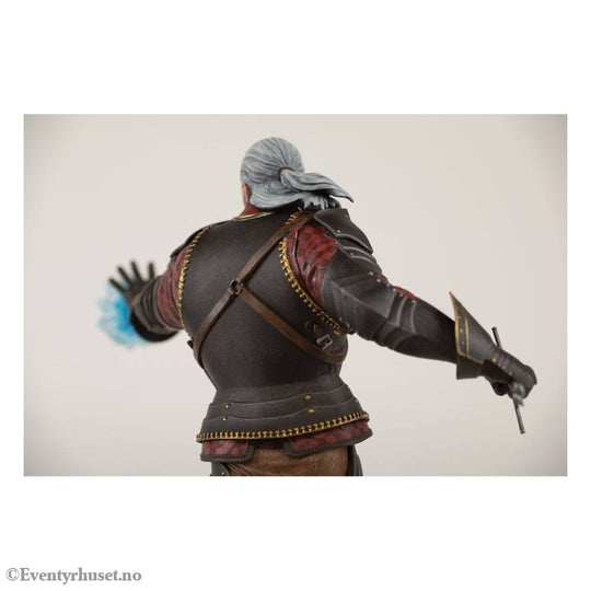 Witcher 3 Wild Hunt PVC Statue Geralt Toussaint Tourney Armor 20 cm Collectibles
