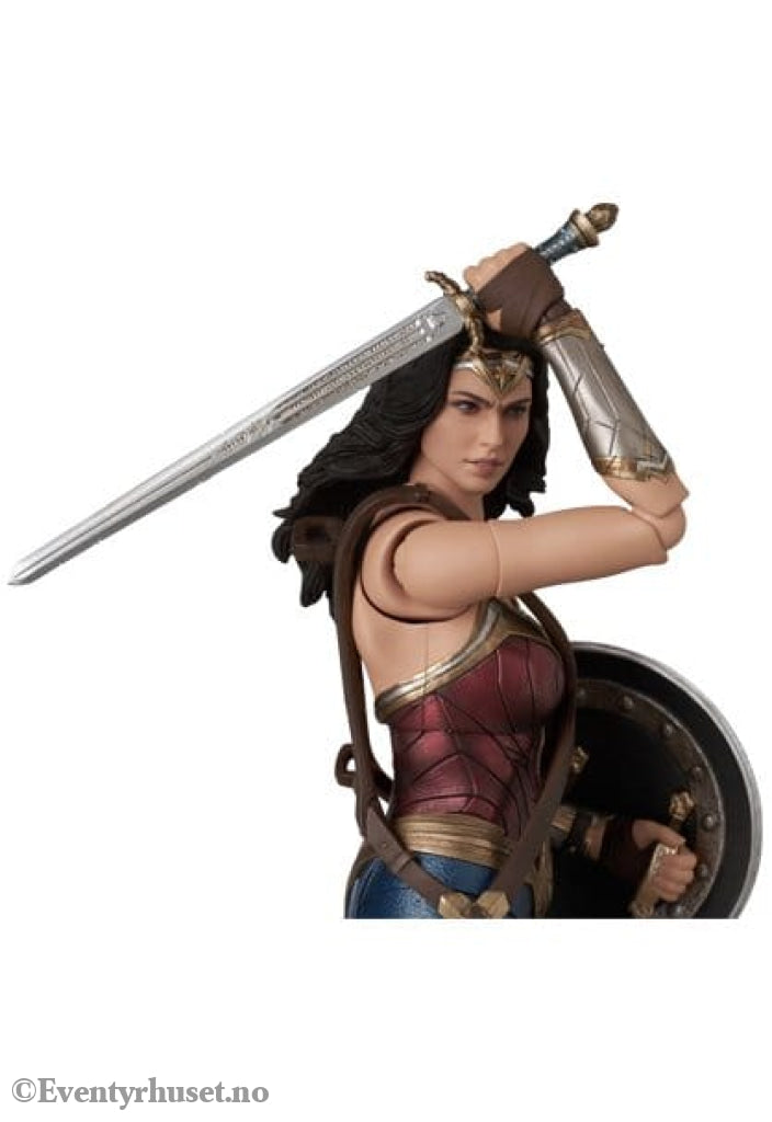 Wonder Woman MAFEX Action Figure Wonder Woman Justice League Ver. 15 cm Toys