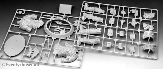 World of Warcraft Model Kit Gift Set 1/16 The Orc Thrall 13 cm. Mint In Sealed Box (MISB)! Actionfigur