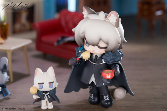 Arknights Would You Like A Dessert? Mini Series PVC Statue SilverAsh 10 cm