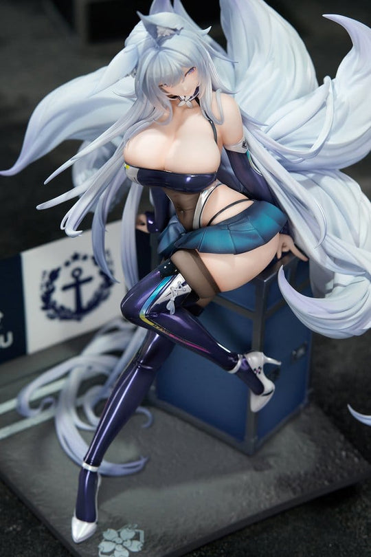 Azur Lane PVC Figure 1/7 Shinano Moonlit Chrome Ver. Acrylic Special Edition w/Display 25 cm