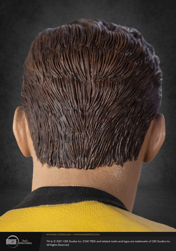 Star Trek Musuem Statue 1/3 Captain James T Kirk 64 cm